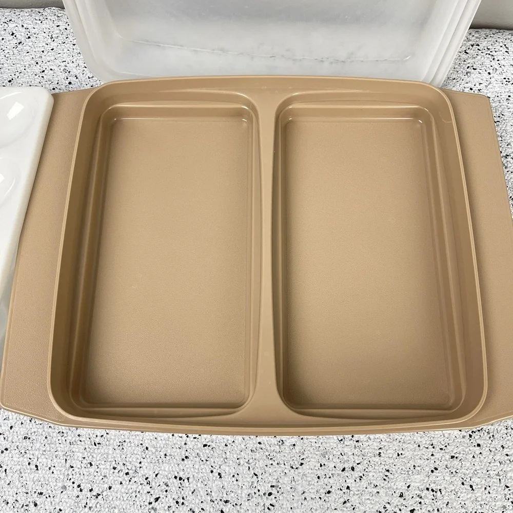 Tupperware Deviled Egg‎ Keeper Carrier Storage Tan Vintage USA 4 pc Trays & Lid
